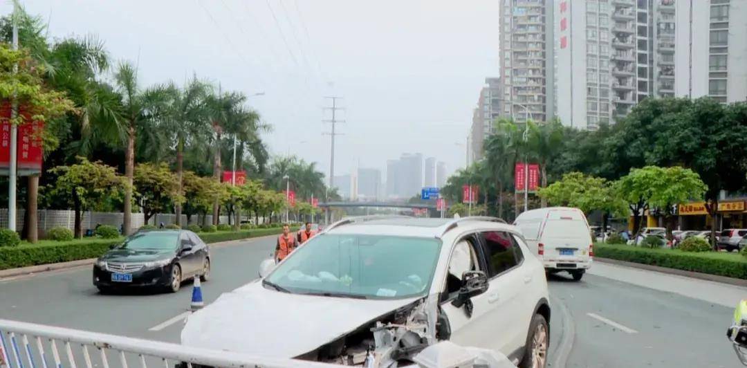 廣西車禍今日最新消息，事故現(xiàn)場直擊與后續(xù)關注，廣西車禍最新消息，現(xiàn)場直擊及后續(xù)關注