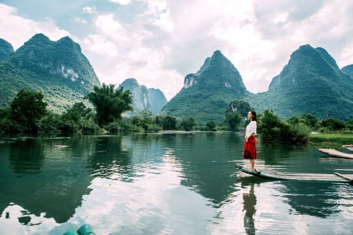 桂林旅游，跟團與自由行的對比與選擇，桂林旅游，跟團與自由行對比及選擇攻略