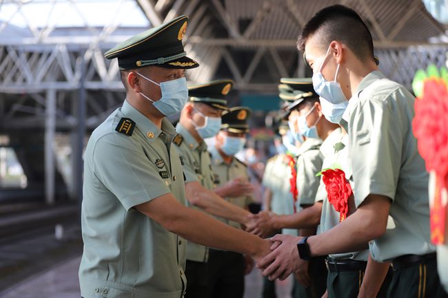 武警部隊(duì)改革，持續(xù)深化，不再退伍的新時(shí)代，武警部隊(duì)改革深化，新時(shí)代下的持續(xù)變革與不退伍時(shí)代來臨