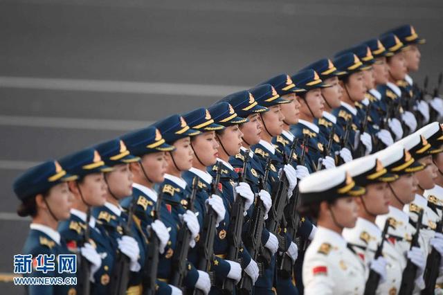 最美三軍儀仗隊女兵的風采，最美三軍儀仗隊女兵風采展示