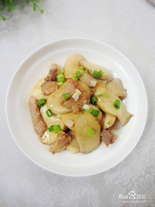 杏鮑菇土豆片炒肉——一道美味家常菜的烹飪藝術(shù)，杏鮑菇土豆片炒肉，家常美食的烹飪藝術(shù)探索